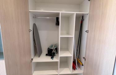 Modern studio, close to everything with garage and air conditioning - Foto 21