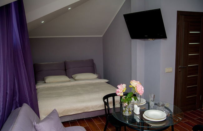 Modern History Apartments - Photo 25