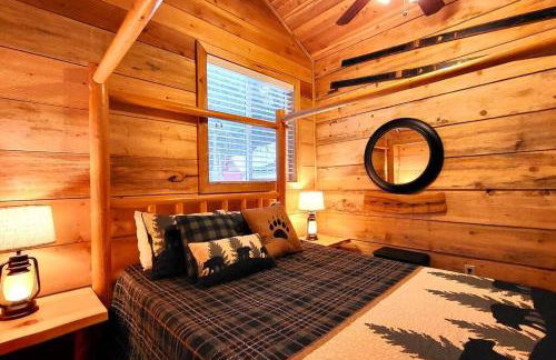 Sequoia Splendor, inside Kings Canyon NP by Visitors Center - Foto 47