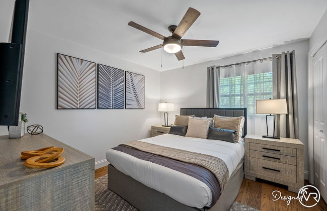 Luxury Retreat: Pool, Games, Basketball & More! - Foto 29