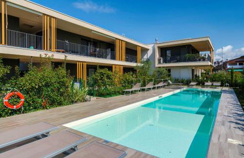 Relax Luxury Sirmio - Elegante Trilocale con Piscina a Sirmione - Foto 4