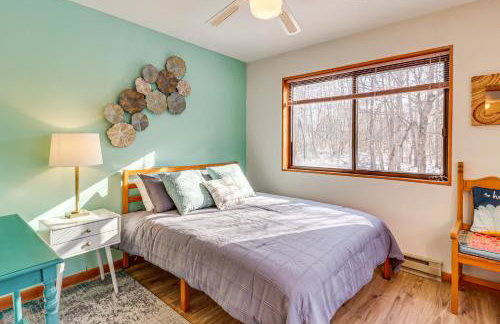 Private Spa, Fire Pit and Deck Poconos Home! - Foto 17