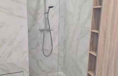 Superbe Appartement Luxueux Spacieux 50 m2 Port Nice - Photo 17