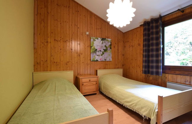 Peaceful Holiday Home in Tenneville near Forest - Photo 3