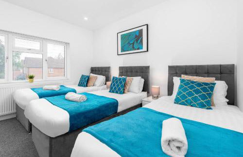 5 Bedroom House - 10 Guests - Multiple off Street Parking - Garden - Smart TV - WIFI - Contractors - Families - Groups - Top Rated - 98Q - Photo 26