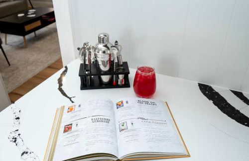 Jennifer's Stylish & Modern Broadway Getaway - Foto 20