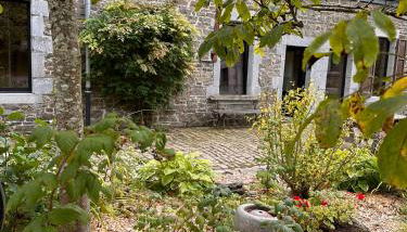 Tiny House dans les Bois Une Évasion Cozy pour Deux ! - Foto 5