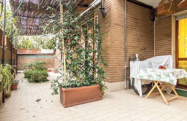 JOIVY Quiet Apt w Terrace in Beautiful Area - Foto 44