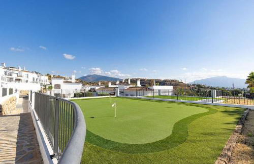 Luxury Family, Beach & Golf Penthouse with Amazing Seaview - Photo 43