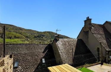 Gîte Rénové - Vue Imprenable Montagne - 2 Chambres - Photo 24