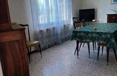 A 5 Minutes des Ocres Gïte La Charite Gordes Roussillon - Foto 5