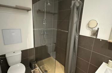 Le 2 - Très Beau T3 1er étage tout confort, neuf, Mulhouse centre - stationnement gratuit - Foto 22