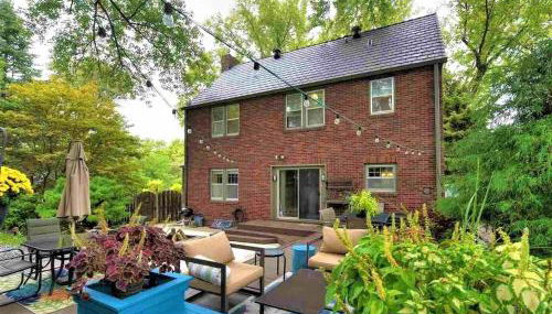 Peaceful Hillside Retreat Firepit & Spacious Yard - Photo 1