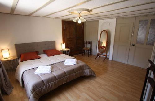 Gîte spacieux avec terrasse, 3 chambres, équipements bébé, à 16 km de Gérardmer - FR-1-589-23 - Foto 16