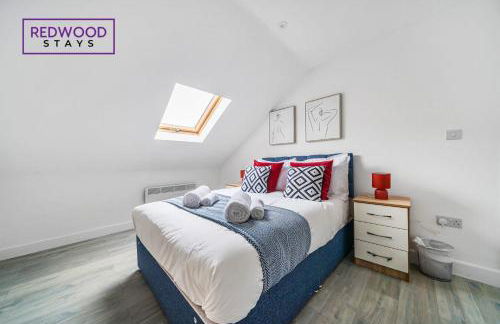 Centrally Located Serviced Apartments in Aldershot Town Centre, Free WiFi By Redwood Stays - Foto 17