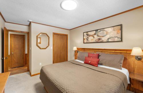 Cool Goose Landing – Lakefront • Game Room • Large Deck • Private Dock ➠ 61 - Foto 13