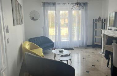 Studio privé en maison - Bordeaux Sud, Villenave d'Ornon - Tramway - Foto 17