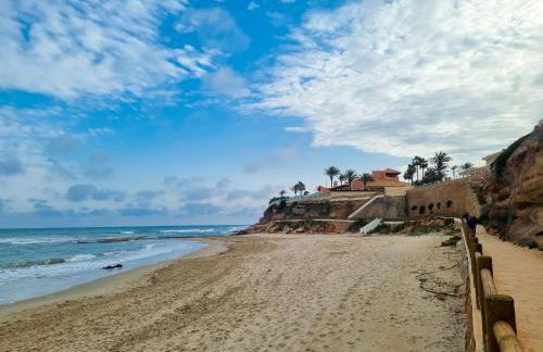 Flamenca Village Penthouse with Private Rooftop and Sea View - Photo 46