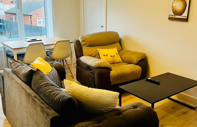 2 Bed Flat - Sleeps 8 - Pets - Garden - Parking - Foto 8