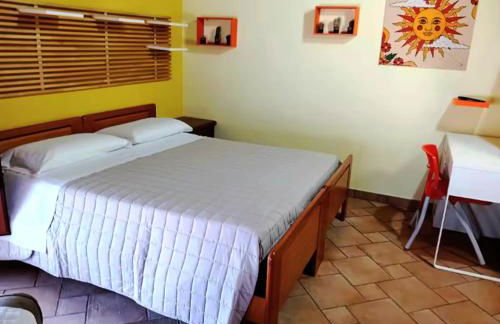 Casa Happy - La mansarda del sorriso con parcheggio privato a Valcorrente - Foto 39