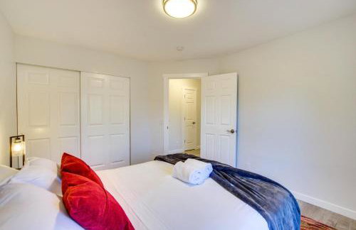 Modern Woodinville Home w/ Hot Tub + Sauna! - Foto 21