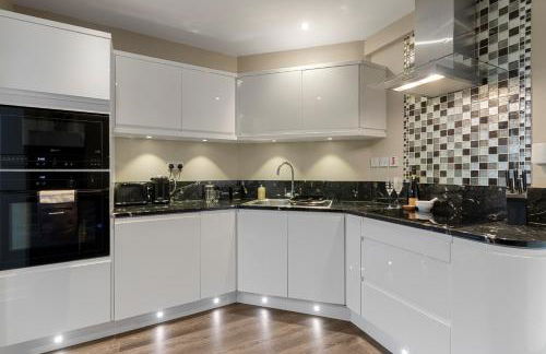 La Petite Maison Apartments - Photo 8