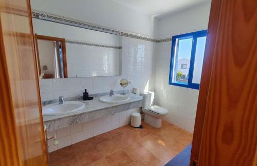 Villa Valperal, piscina climatizada aire acondicionado posición estratégica!! - Photo 34