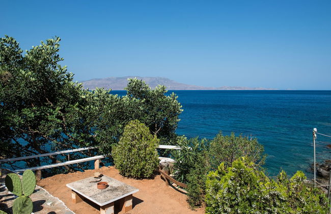 Apartment Over the sea Private Place to Swim - Photo 18