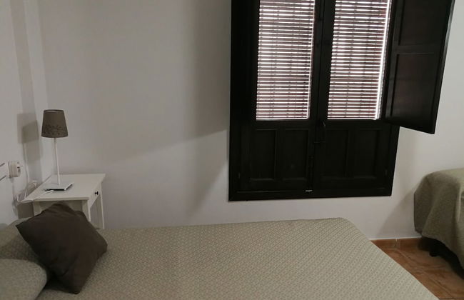 Velez Nazari - Photo 21