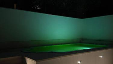 Luxury Oasis With Private Pool & Parking - Foto 2