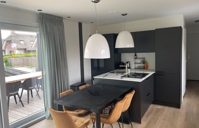 Chalet by Water in Idskenhuizen Recreation Park - Foto 16