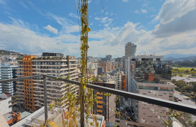 Apartamento en el edificio más alto UIO - Foto 32