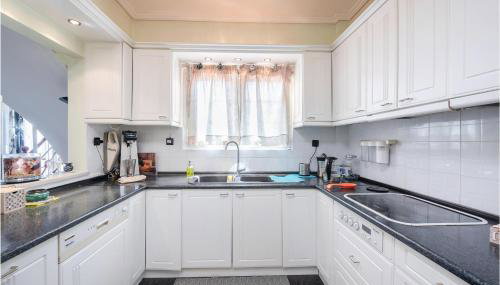 Stunning Home In Lechaio Corinthias - Foto 4