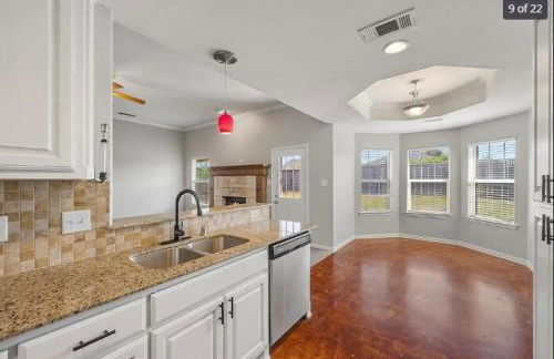 Fully Furnished Cozy Home In Royse City Near I-30 - Foto 2