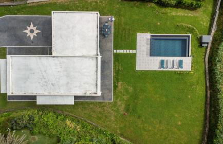 Seaview Villa with Heated Private Pool - Photo 25