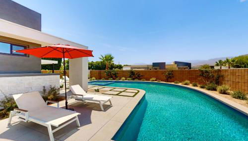 Stunning Modern Home with Mountain Views and Private Pool, Spa and Grill Dog ok - Foto 3