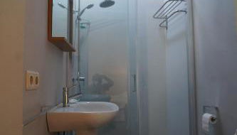 Linden Studio at Terrus Winery - Photo 4, Shower