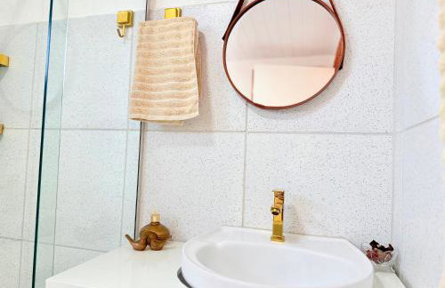 Apto Aconchegante Com Ar, Wi-Fi Garagem e Piscina - Foto 21