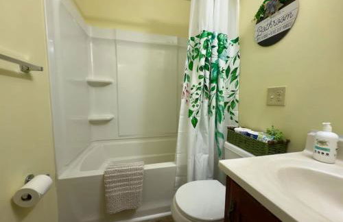 Avon Nature Retreat by Creek - Foto 19