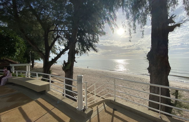 Sandy Beach Condo 17D - Photo 36