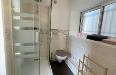 Chez Ambre et Lulu - Appartement centre ville avec piscine - Foto 10