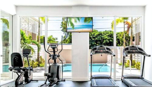 Lux 2BR City-View Retreat in Hollywood, 2nd Floor - Foto 2