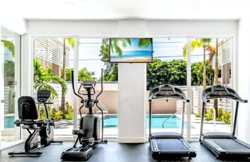 Lux 2BR City-View Retreat in Hollywood, 2nd Floor - Foto 2