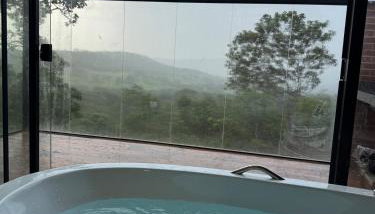 Chalé Ypê roxo Ypês da Serra Chalés - Foto 5