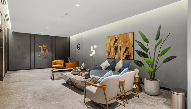 Waves - City Serenity: Luxe Living at 15 Northside Tower 2 - Foto 3, Vestíbulo