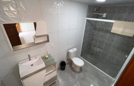 Casa com 6 quartos churrasqueira e piscina - Foto 4