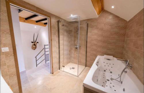 Maison cosy en montagne avec piscine chauffée - Foto 18