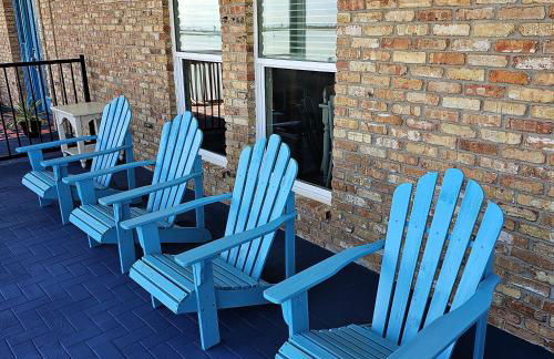 Summer's Little Bay Getaway - Photo 30