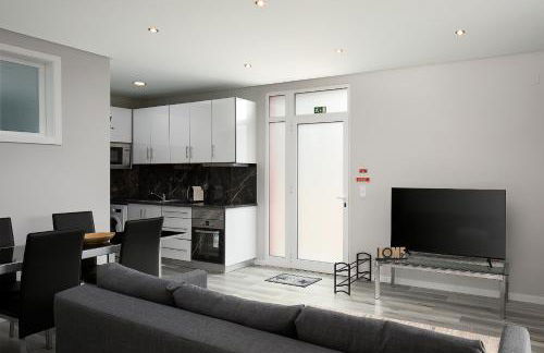 Casa da Relva com Piscina Aquecida Interna - Foto 4