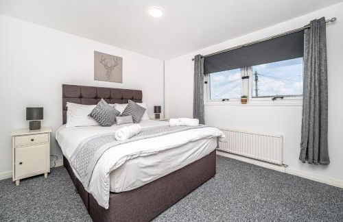 Pure Home Rosyth Dockyard by TBA - Photo 3